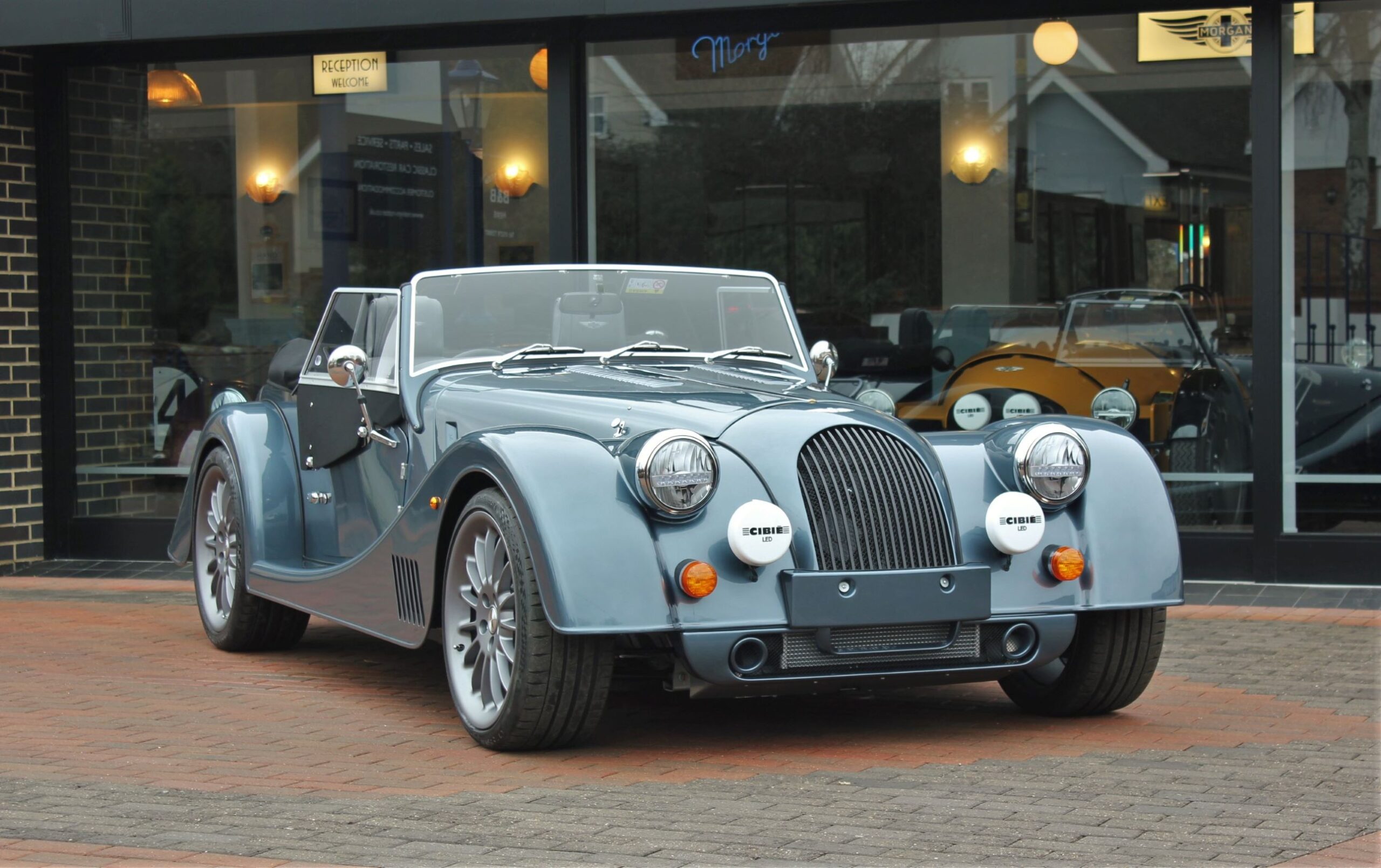 2023 MORGAN PLUS SIX